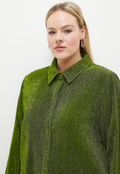 Glamorous - Plus Plisse Glitter Shirt - Green