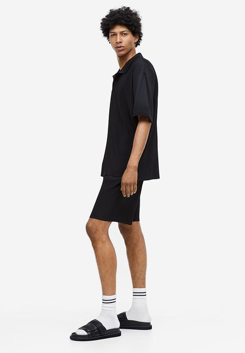 H&M - Relaxed fit pleated polo shirt - black