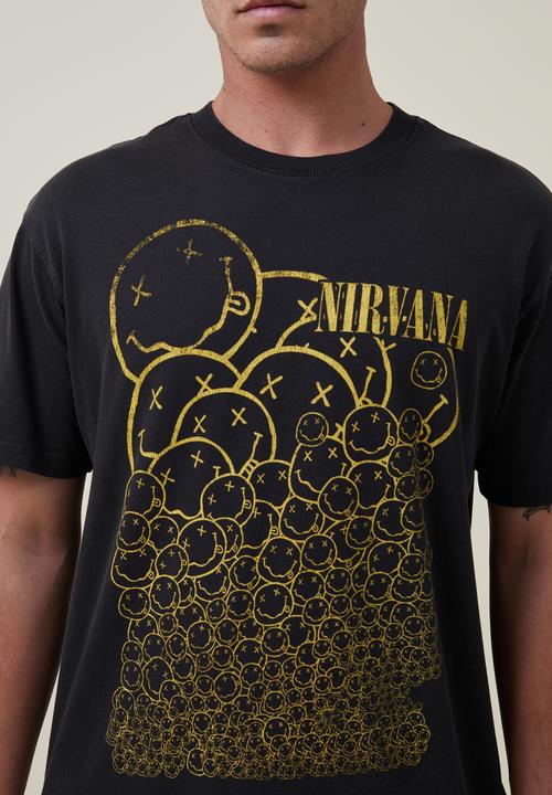 Cotton On - Premium Loose Fit Music T-Shirt- Washed Black/Nirvana