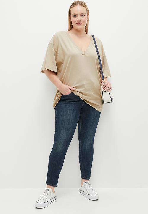 edit - Oversized relaxed plus tee - stone