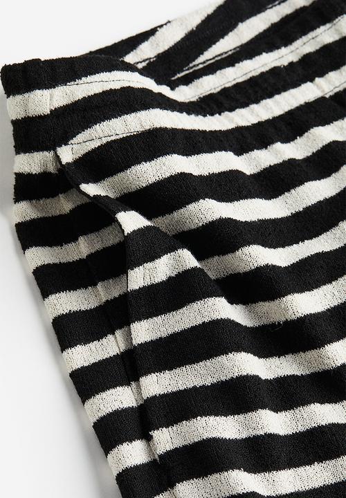H&M - Jersey shorts - black striped