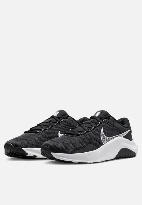 Nike - Legend essential 3 next nature