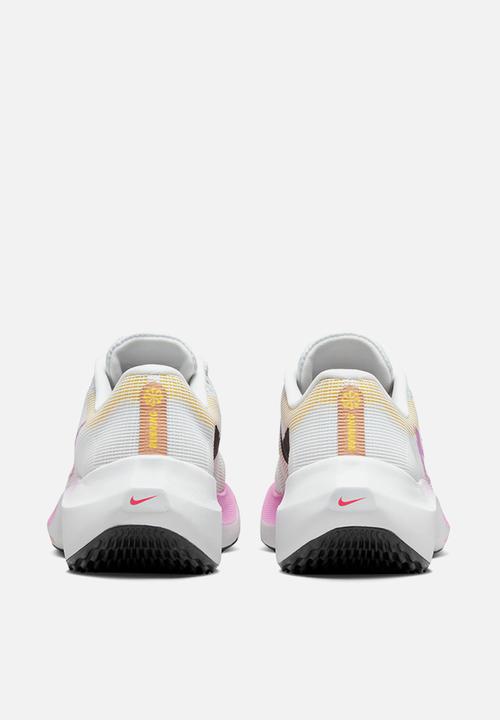 Nike - Zoom fly 5