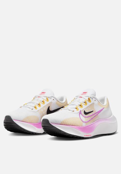 Nike - Zoom fly 5