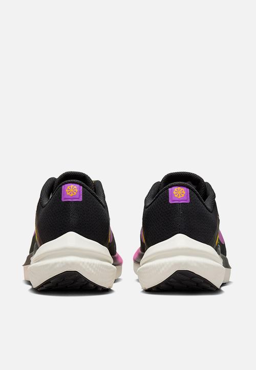 Nike - Winflo 10
