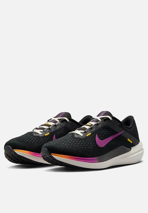 Nike - Winflo 10