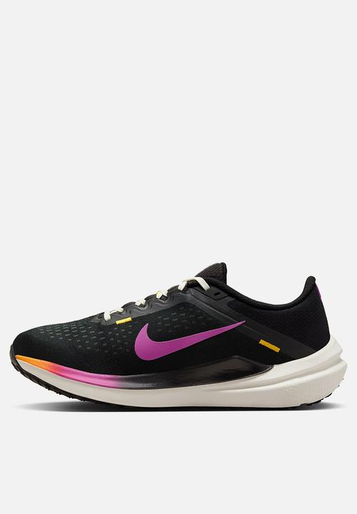 Nike - Winflo 10