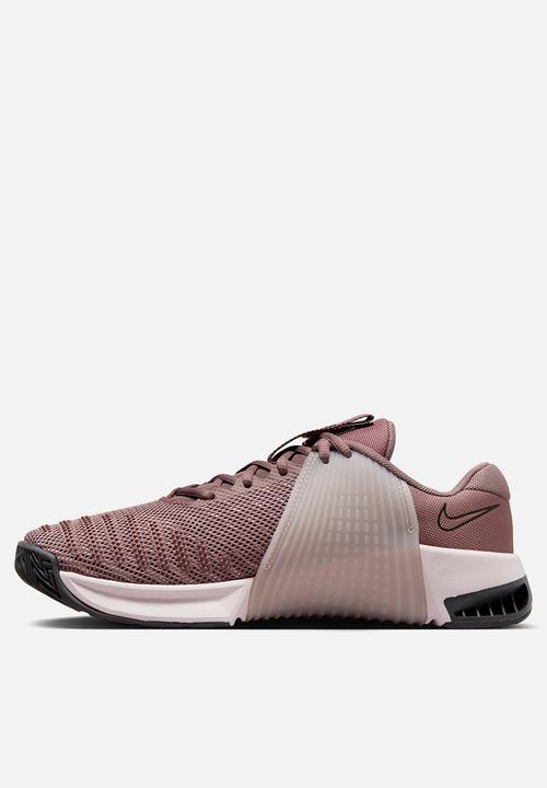 Nike - Metcon 9