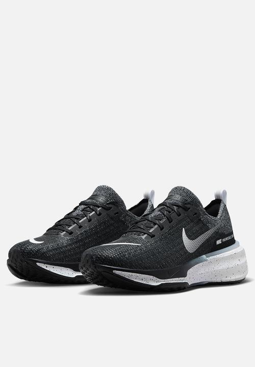 Nike - Invincible 3
