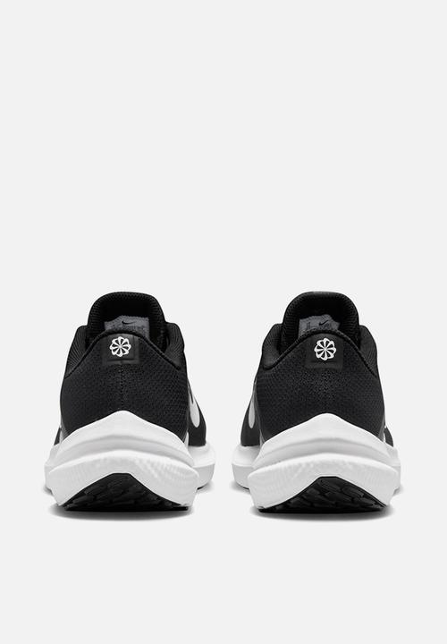 Nike - Winflo 10