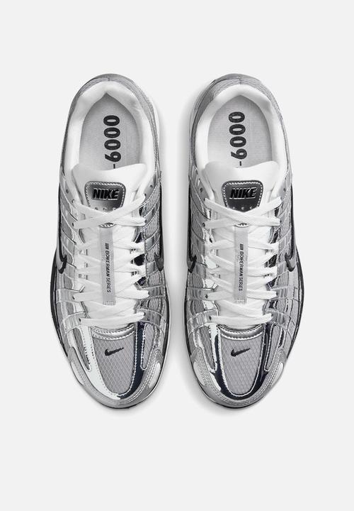 Nike - P-6000