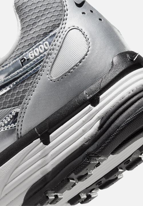 Nike - P-6000