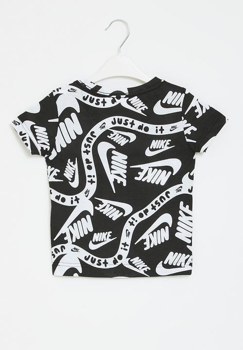 Nike - Nike brandmark basic tee - black