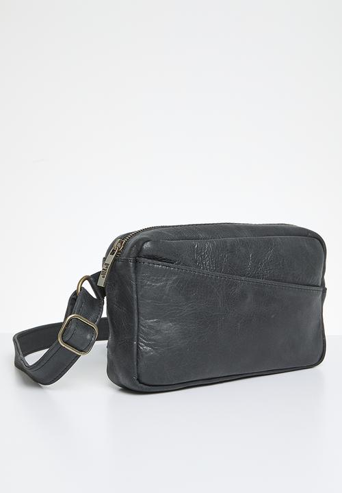 Bovino - Genova chest bag - black