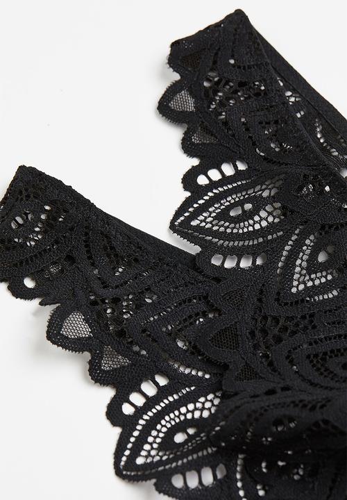 H&M - 2-pack lace thong briefs - black