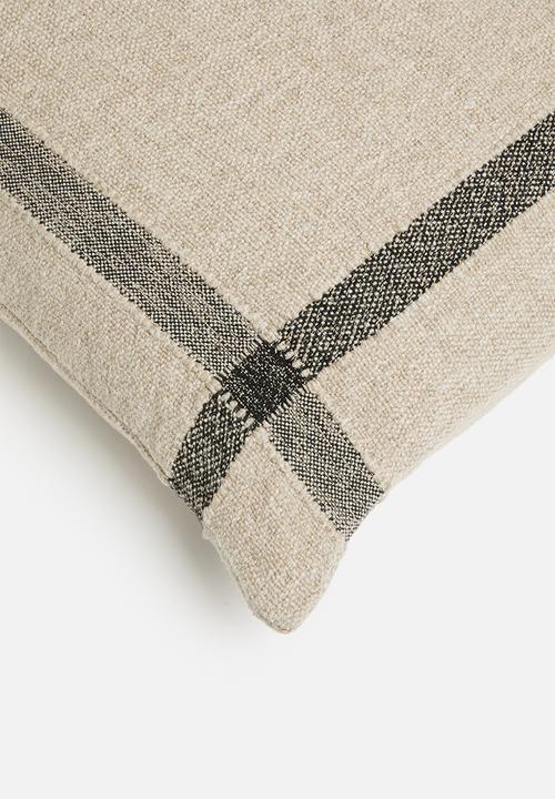Hertex Fabrics - Nura feather inner cushion - neutral