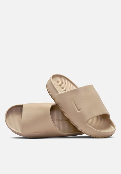 Nike - Nike Calm - Khaki/Khaki