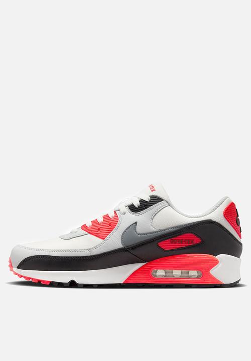 Nike - AIR MAX 90 GTX