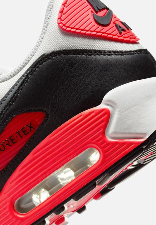Nike - AIR MAX 90 GTX