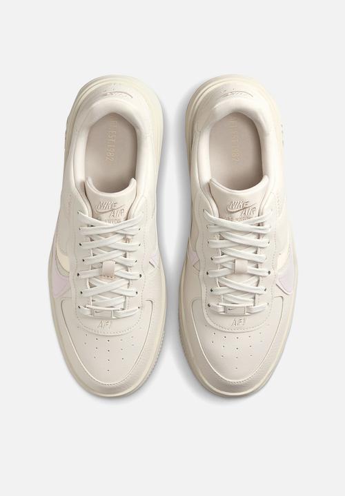 Nike - Air Force 1 PLT.AF.ORM