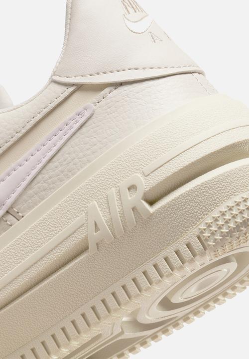 Nike - Air Force 1 PLT.AF.ORM