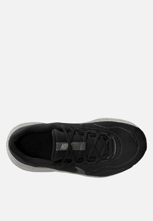 Nike - Legend Essential 3 Next Nature