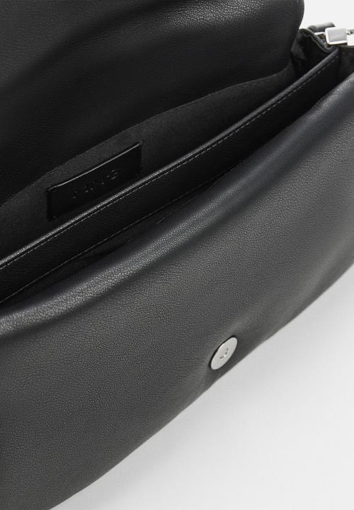 MANGO - Bag m puffy - black