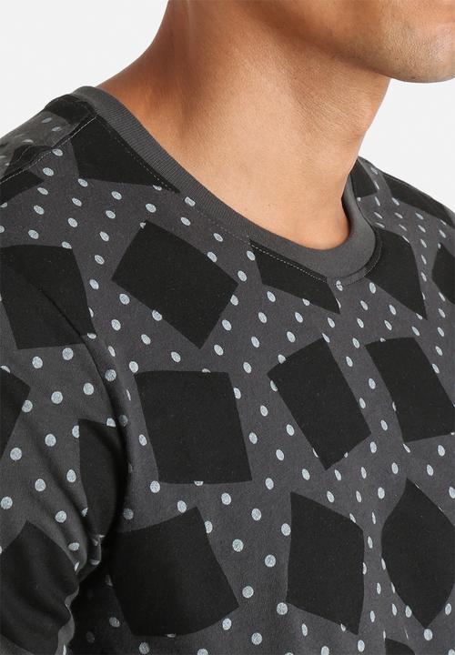 Nike - Air Max All Over Print Tee