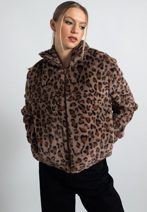 Daisy Street - Cropped printed fur jacket - leopard print