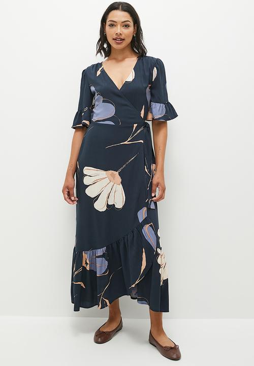 edit - Wrap maxi dress - ornate floral