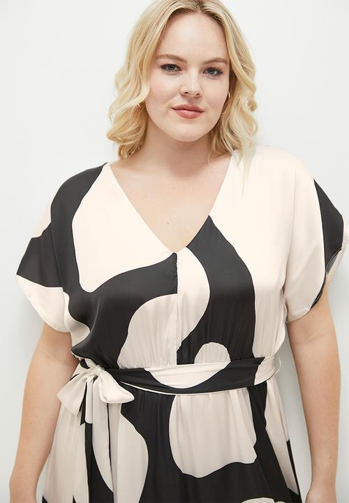 edit - Grown on sleeve midi dress - black & white