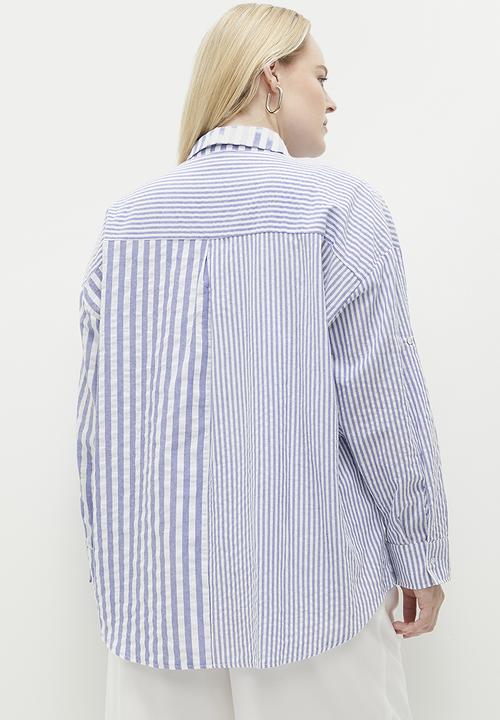 Me&B - Plus The Ultimate Oversized Shirt in Mixed Stripe - Blue Stripe