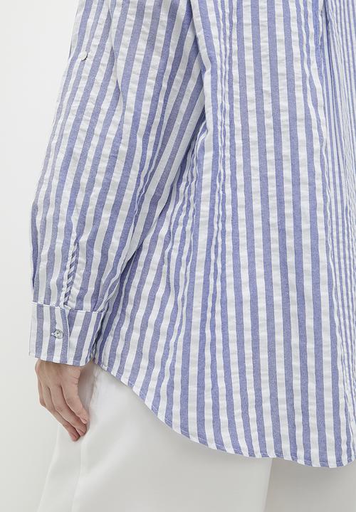 Me&B - Plus The Ultimate Oversized Shirt in Mixed Stripe - Blue Stripe
