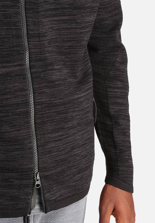 Nike - Tech Knit Windrunner