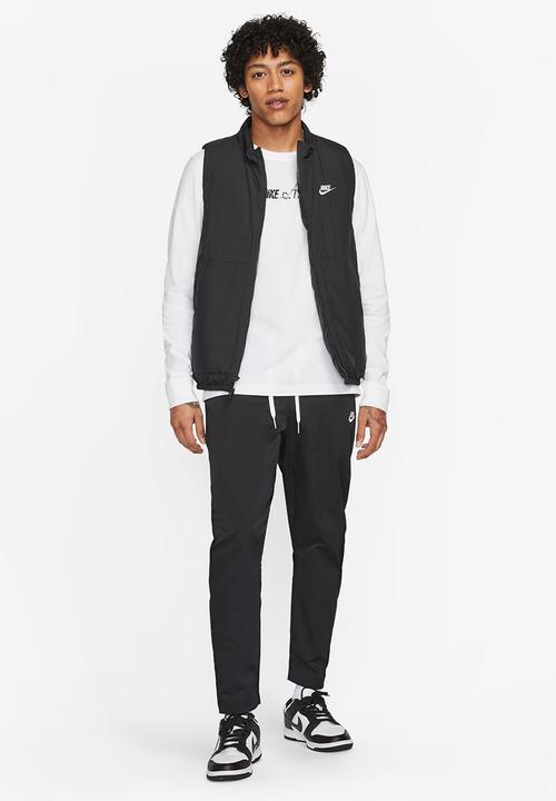 Nike - Club woven tapered leg  pants - black/white