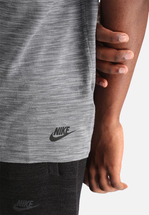 Nike - Tech Knit Pocket Tee