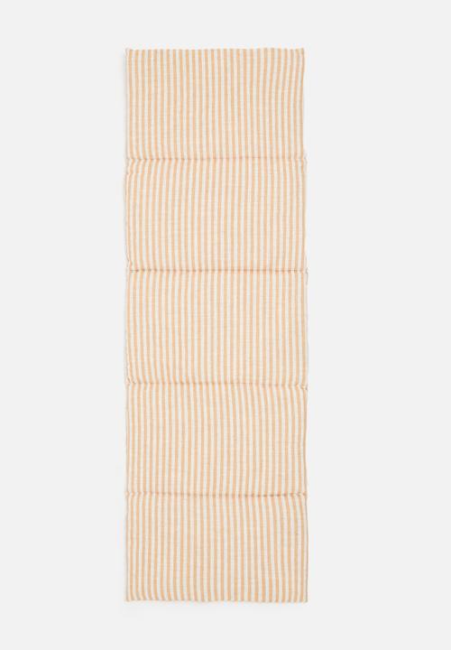 Sixth Floor - Susa bedroll - neutral
