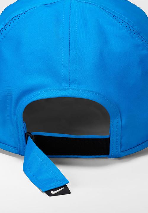 Nike - U nk df club cap unstructured featherlight cap - photo blue/white
