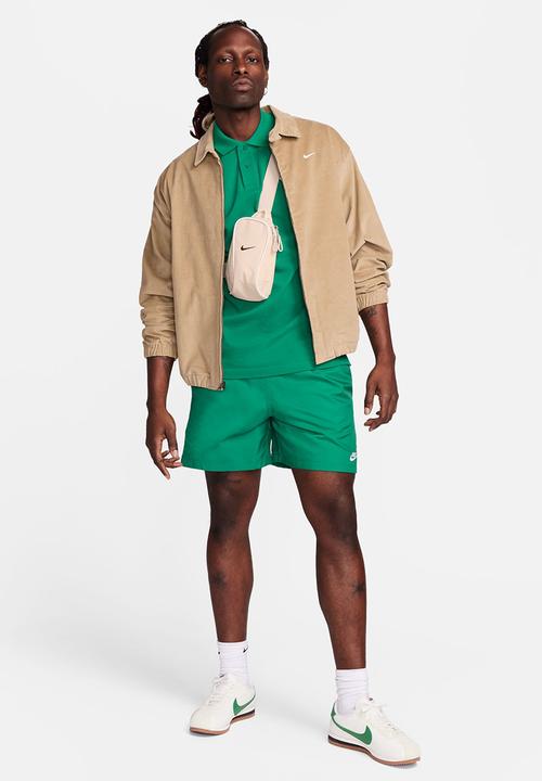 Nike - NSW Club short sleeve pique polo   - malachite green/white