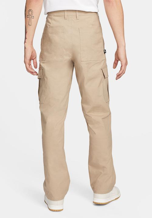 Nike - Club cargo pant - khaki/khaki