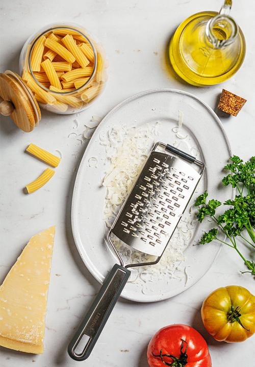 Legend - Premium Medium Grater - Silver 