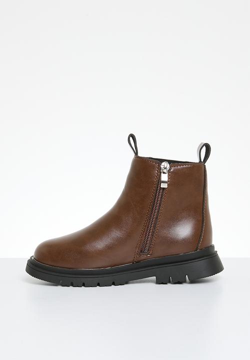 Pop Candy - Zip up Gusset boot - brown