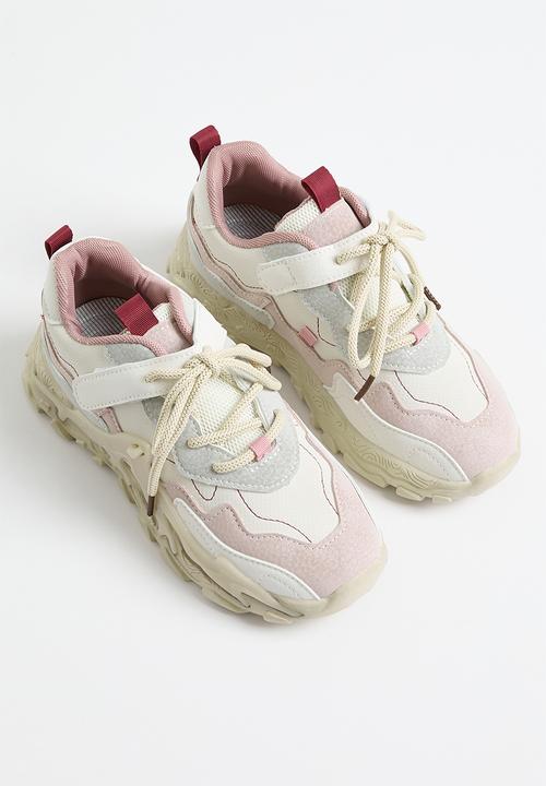 Pop Candy - Lace & adjustable strap chunky sneaker - pink