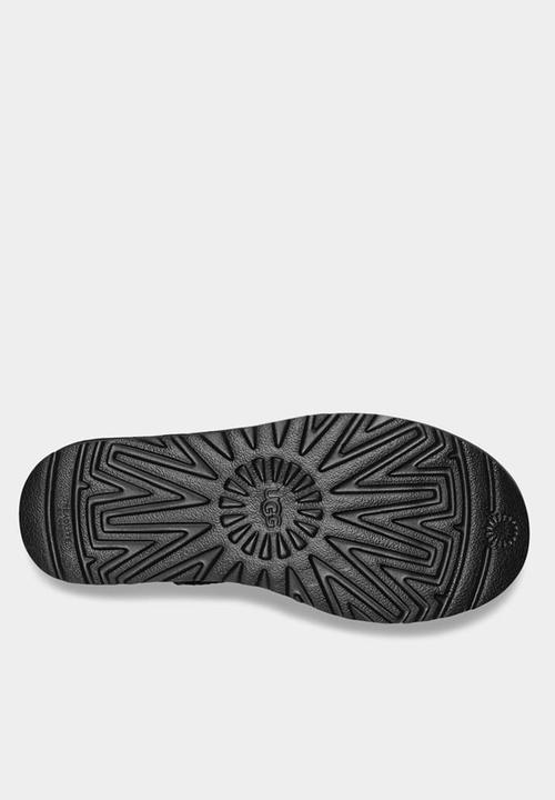 UGG® - Classic ultra mini platform ugg - black