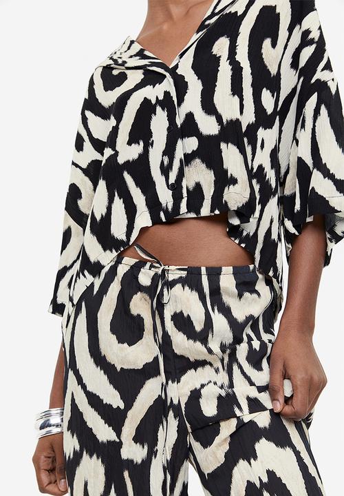 H&M - Wide pull-on trousers - black patterned