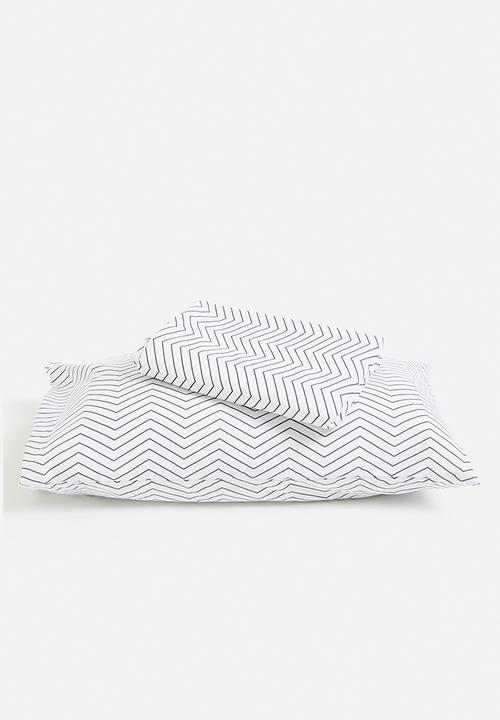 Sixth Floor - Zakari duvet cover - grey & white