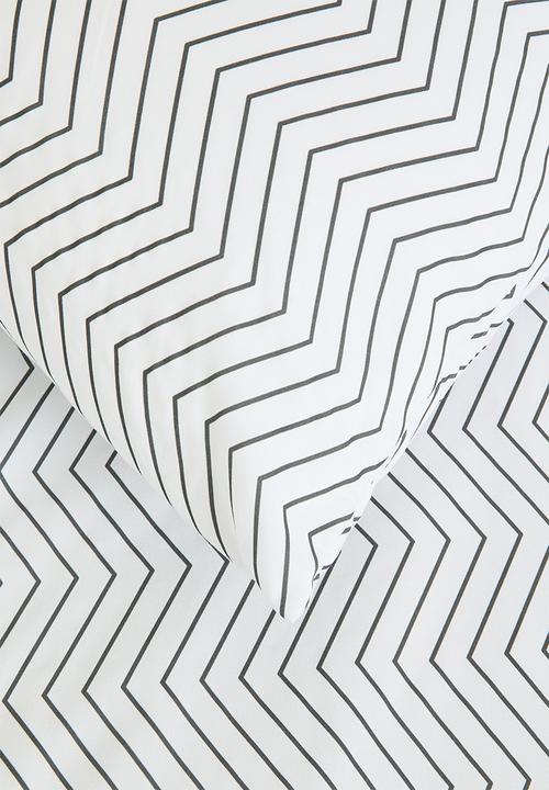 Sixth Floor - Zakari duvet cover - grey & white