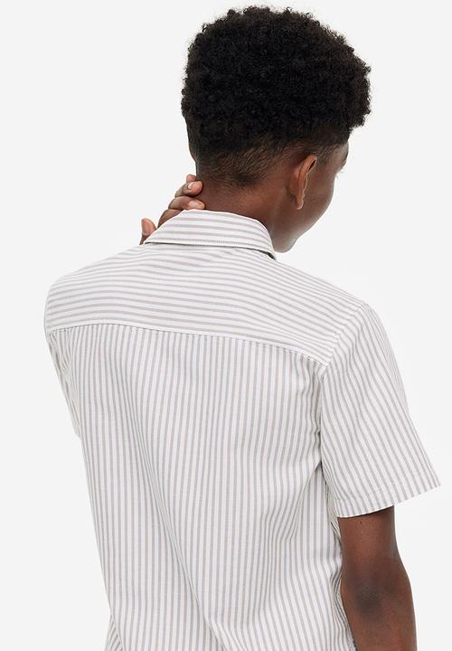 H&M - Short-sleeved cotton shirt - beige striped