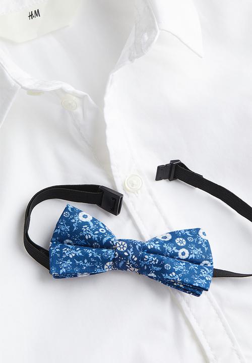 H&M - Shirt and bow tie - white floral