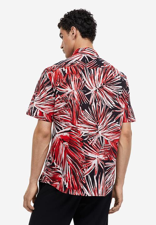 H&M - Cotton shirt regular fit - red & leaf-patterned